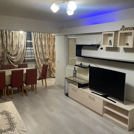 Apartment Strada Calea Unirii Bloc 5