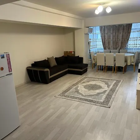 アパート Strada Calea Unirii Bloc 5 *